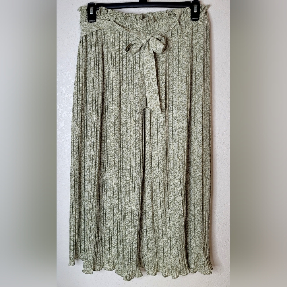 Alice Blue Sage Green Pleated Wide-Leg Paperbag Pants